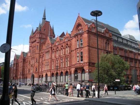 Skype puts Pruprims Waterhouse Square London under offer in London Offce Relocation