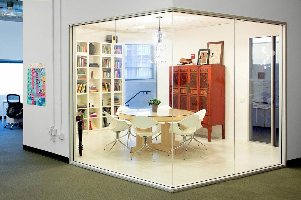airbnb-office-interiors-cool-office-design-meeting-room-external-red-box